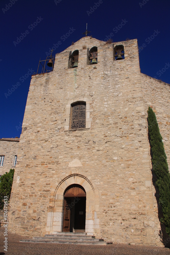 l'église du Castellet