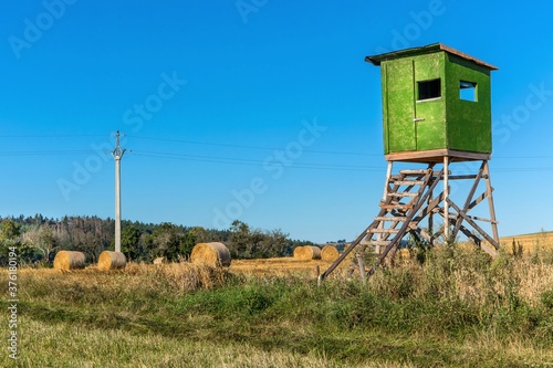 Canvastavla Hogs watchtower on a summer morning, hunting tower