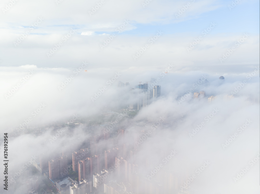 Obraz premium Summer city skyline scenery of Wuhan, Hubei, China