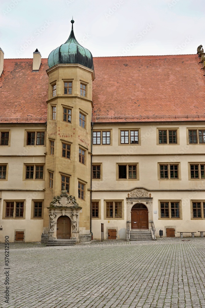 Rothenburg - Haus am Kirchplatz mit Treppenturm