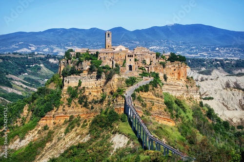 panoramic view of civita di bagnoregio, lazio, italy