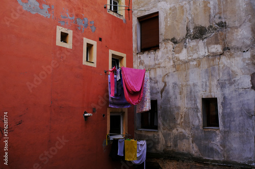 Facade with windows and clotheslines
