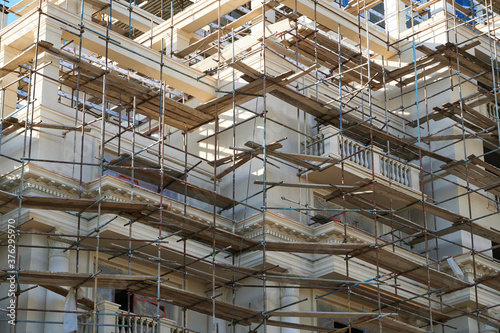 Wallpaper Mural scaffolding and new building as background Torontodigital.ca