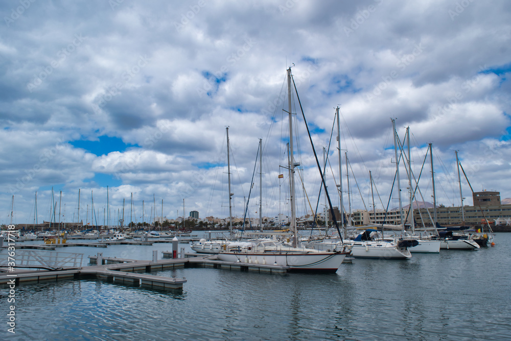 spectacular view of the marina of Lanzarote, located in its capital reef, where you can enjoy its indisputable beauty