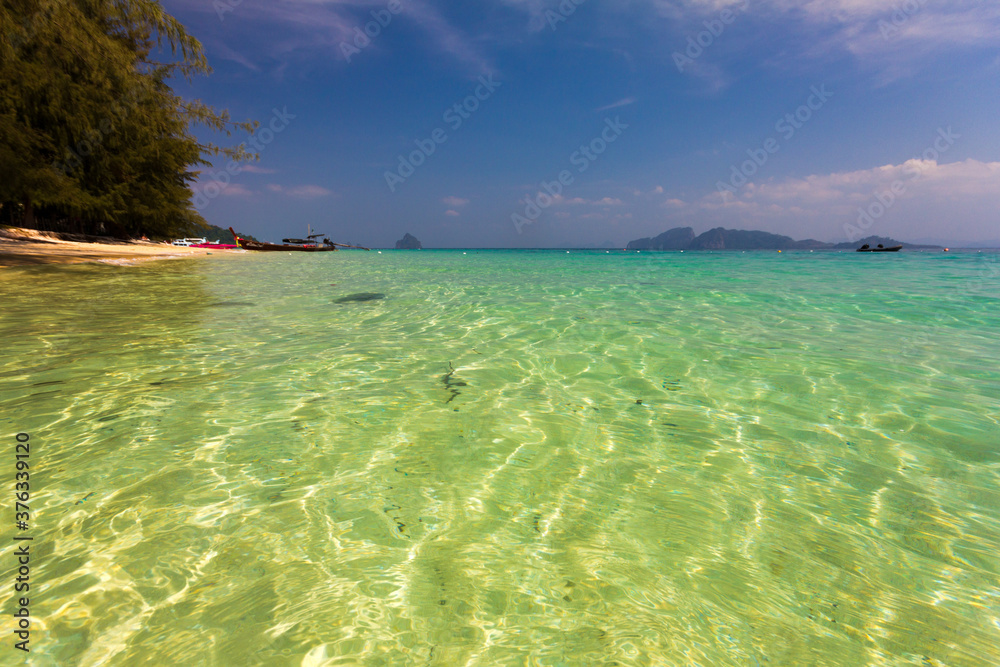 Clear sea at Koh Kradan, Trang province, Thailand Clear sea at Koh Kradan, Trang province, Thailand
