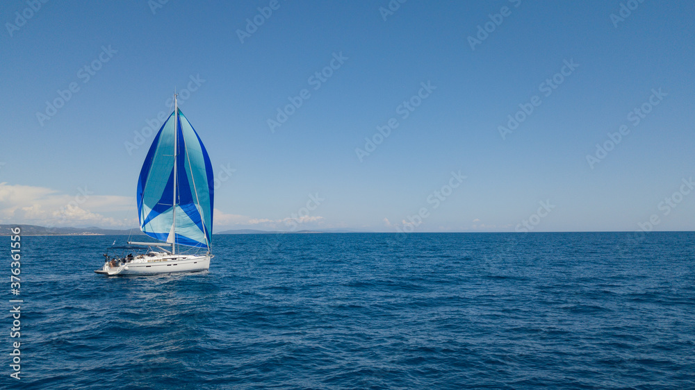 sailing a monohull with genaker