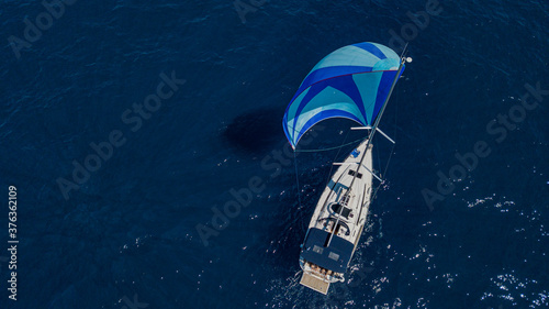 Photos sailing a monohull with genaker