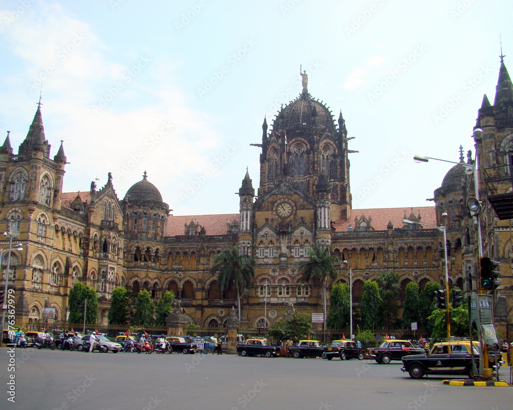 Mumbai Train Station