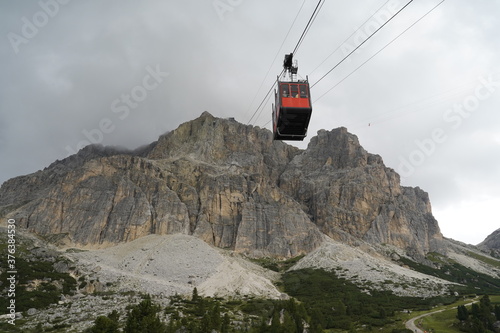 Cablecar to Lagazuoi, Ampezzaner Alps, Dolomites, South Tirol, Italy, Europe