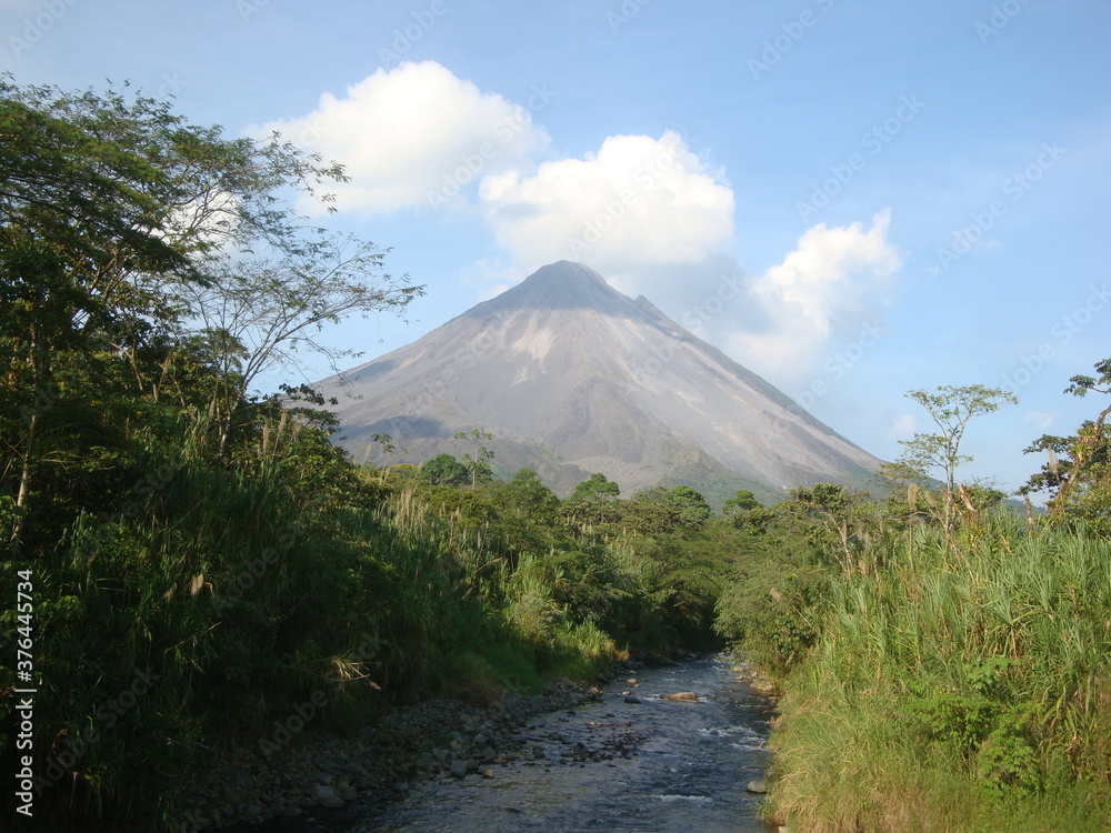 Obraz premium Arenal Volcano