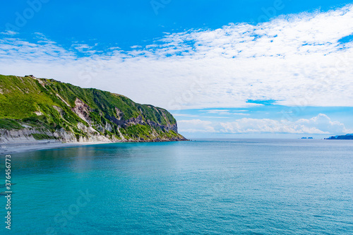 新島の海と空