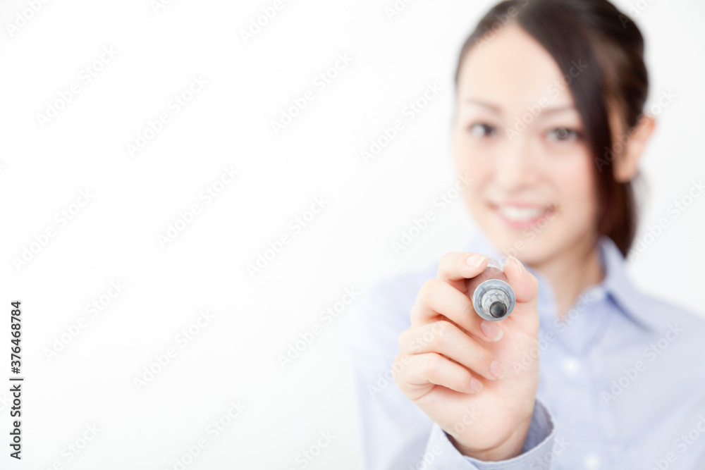 マジックを持つOL