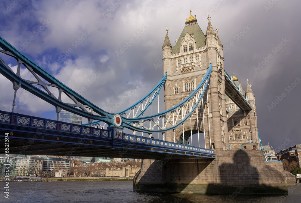 Obraz premium A view of the Tower Bridge