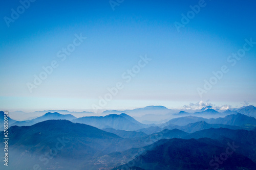 Montagne e cielo