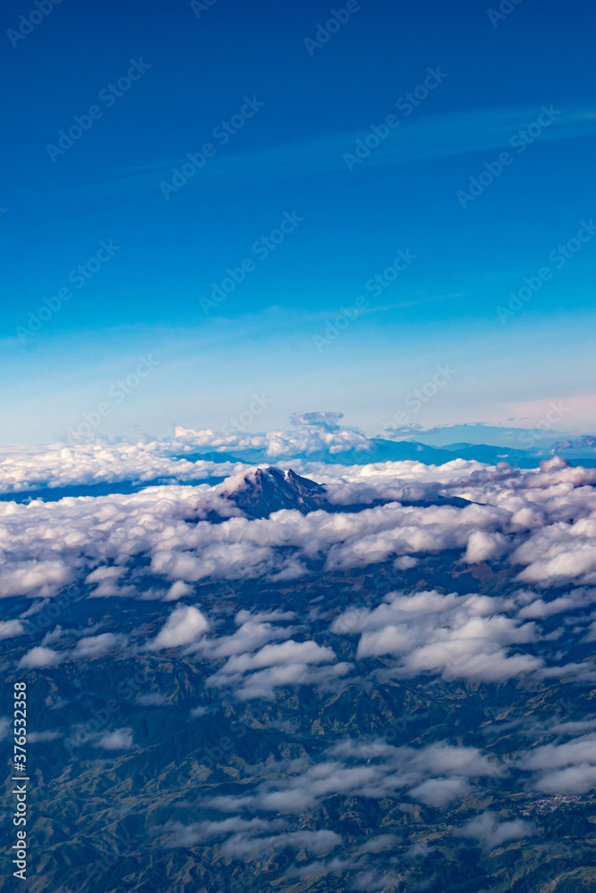 Nevado y montañas colombianas Nevado y montañas colombianas