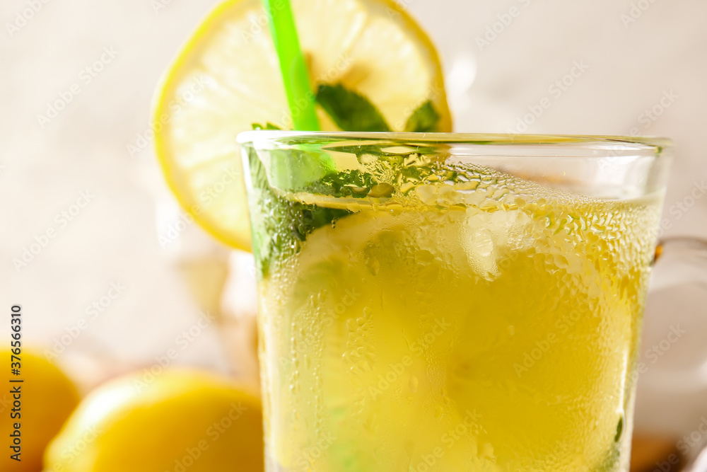 Fototapeta premium Cup of tasty cold ice tea, closeup