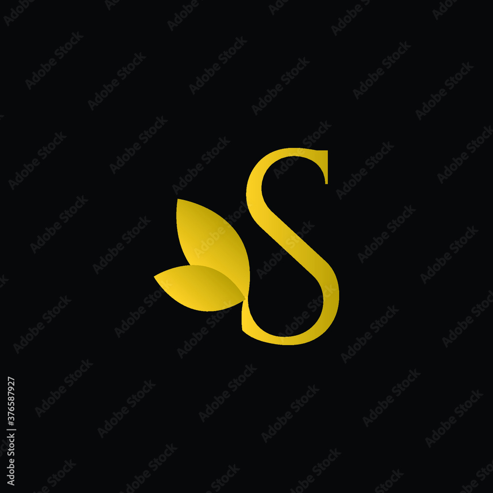 Fototapeta premium Initial Letter S Flourishes logo monogram in gold color and black background.