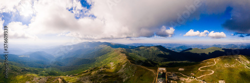 Billede på lærred Hiking trails to Mount Pip Ivan, top view, picturesque landscapes of the Ukrainian Carpathians, the old Polish observatory, the tallest building in Ukraine