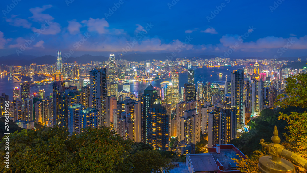 Obraz premium Hong Kong at Night from Victoria's Peak