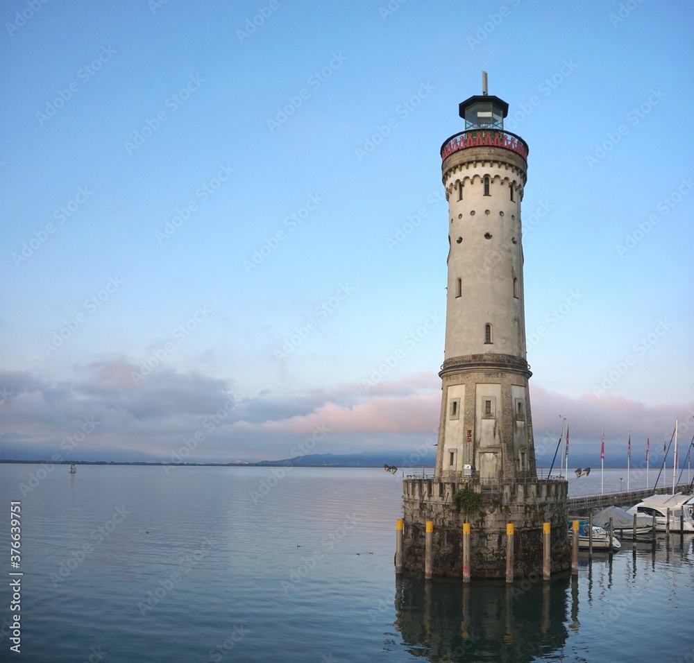 Hafen von Lindau: Der Leuchtturm Hafen von Lindau: Der Leuchtturm