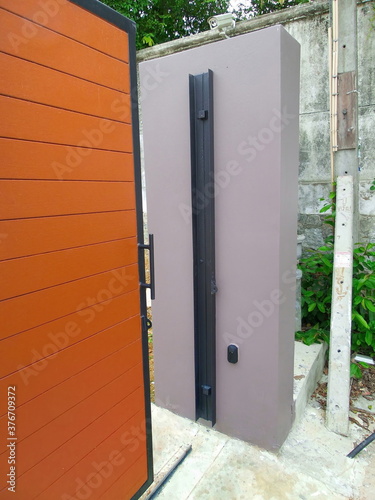 Fotografie Steel sliding doors and fittings