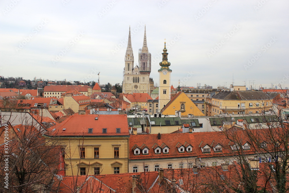 Blick über die Dächer der Altstadt von Zagreb