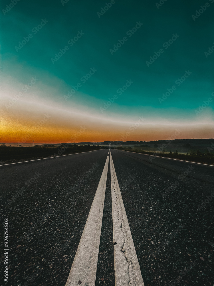 Naklejka premium road to nowhere