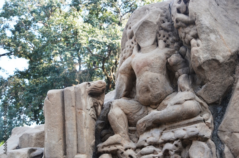 ruin statue of shiva