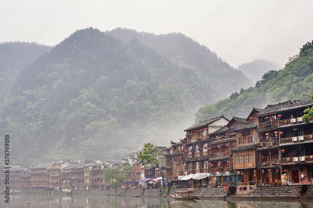 Traditional buildings on river edge, Fenghuang, Hunan, China Traditional buildings on river edge, Fenghuang, Hunan, China