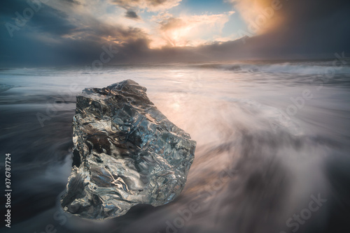 Lerretsbilde Long exposure of Diamond Beach in Iceland