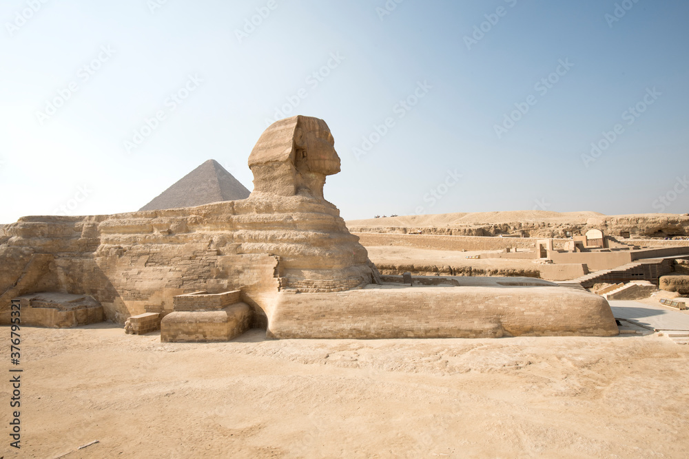 View of Great Sphinx of Giza and The Great Pyramid of Giza in ...