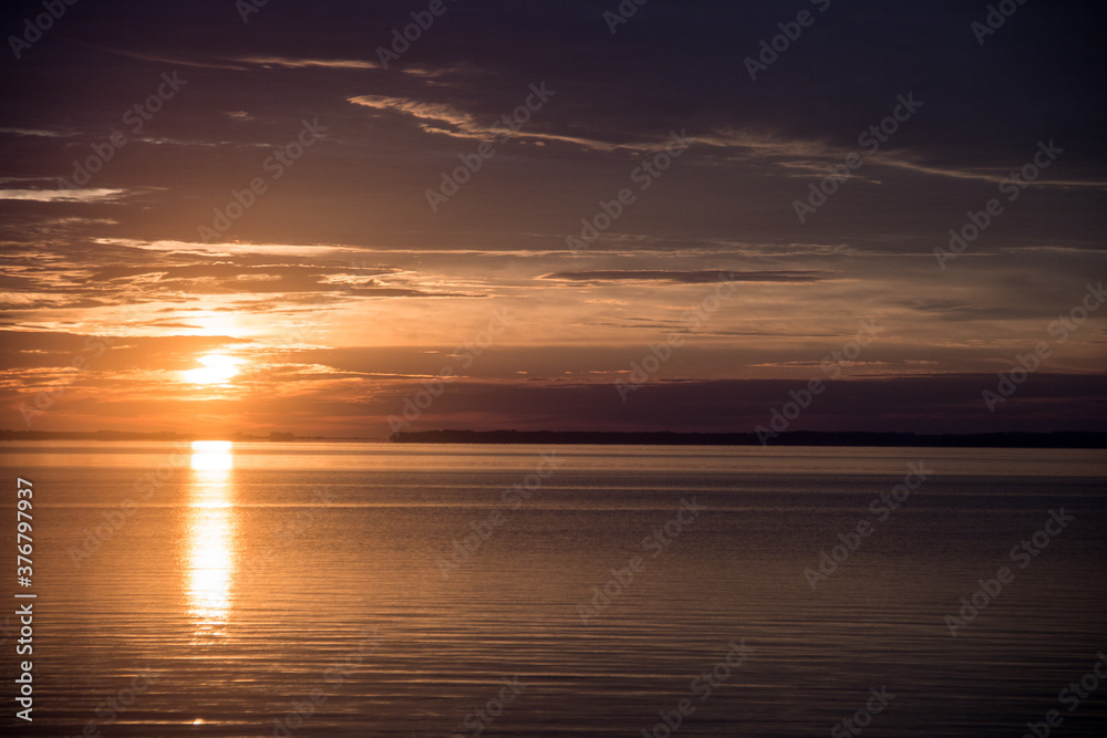 Fototapeta premium Amanece en una ciudad de Argentina