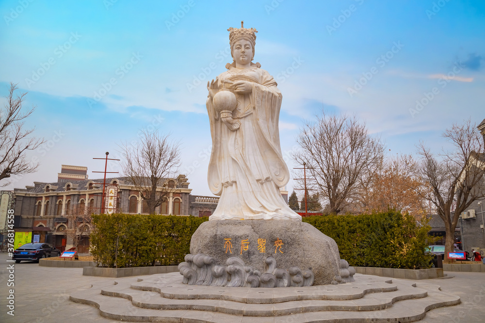 Obraz premium Mazu - a Chinese sea goddess, the statue situated on the side of Tianhou Temple at Guwenhua Jie street. in Tianjin, China