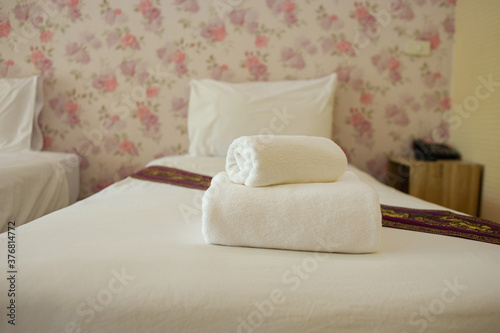 Bedding, pillows, towels and bed linen Which the hotel has prepared for the customer
