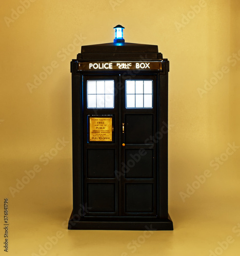Obraz na plátně Illuminated Police call box. Tardis from Doctor Who