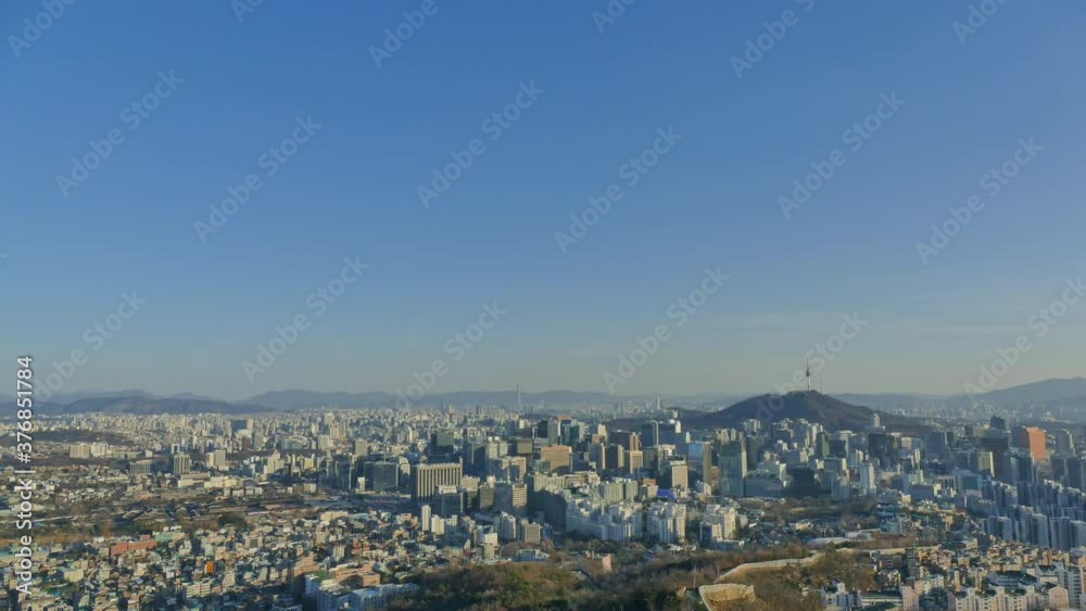 4K Time lapse Building of Seoul skyline with Seoul tower in South Korea
4K Time lapse Building of Seoul skyline with Seoul tower in South Korea
