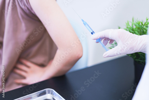 ワクチン接種 予防接種 注射 メディカル 【ウィズコロナのニューノーマル】