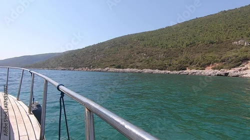island view from the boat