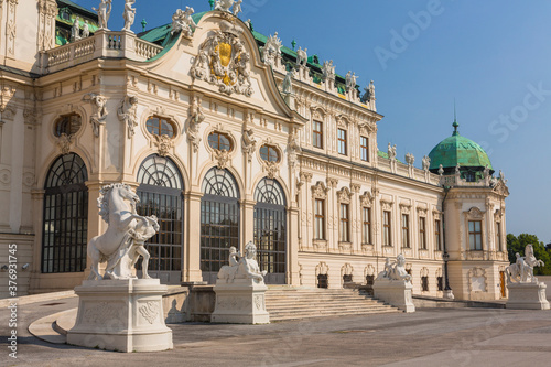 オーストリア　ウィーンのベルヴェデーレ宮殿 © pespiero