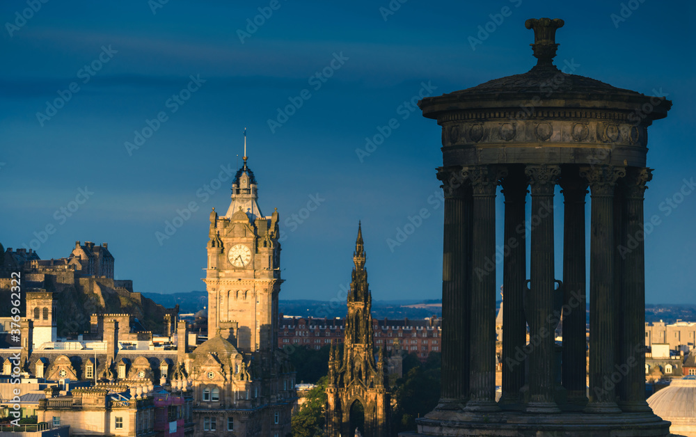 Fototapeta premium Edinburgh city skyline from Calton Hill., United Kingdom