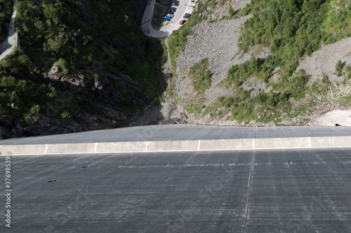 Mur -Barrage de la Grande-Dixence photo