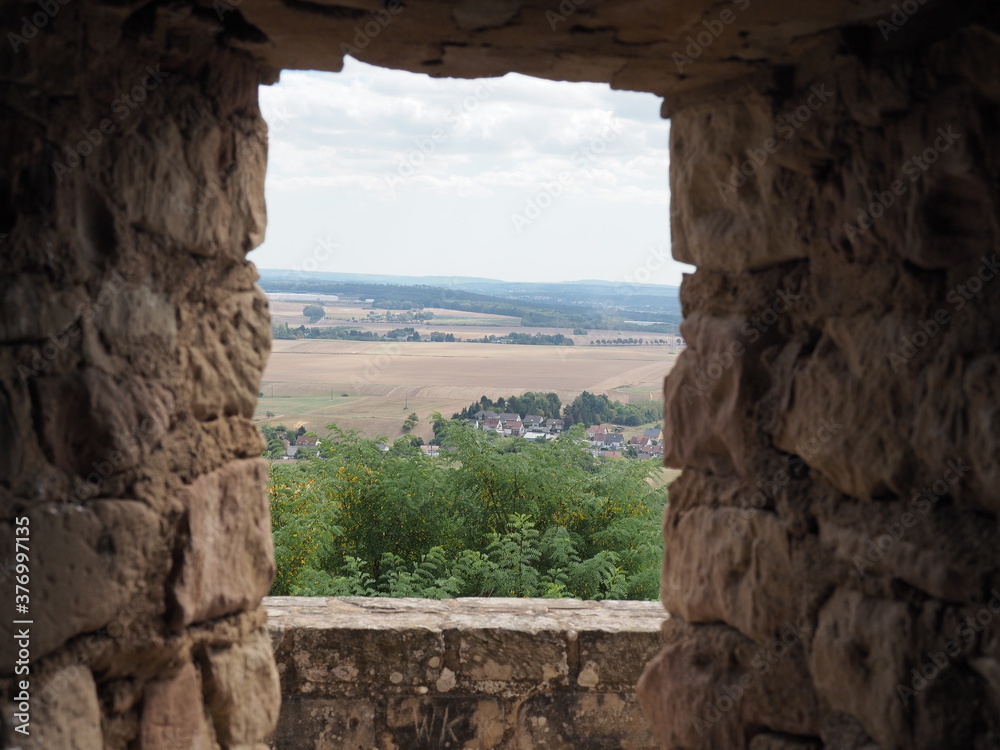 Burgruine Felsberg – Teufelsburg - Burgruine Neufelsberg, Neufilsberg bei Saarlouis-Überherrn