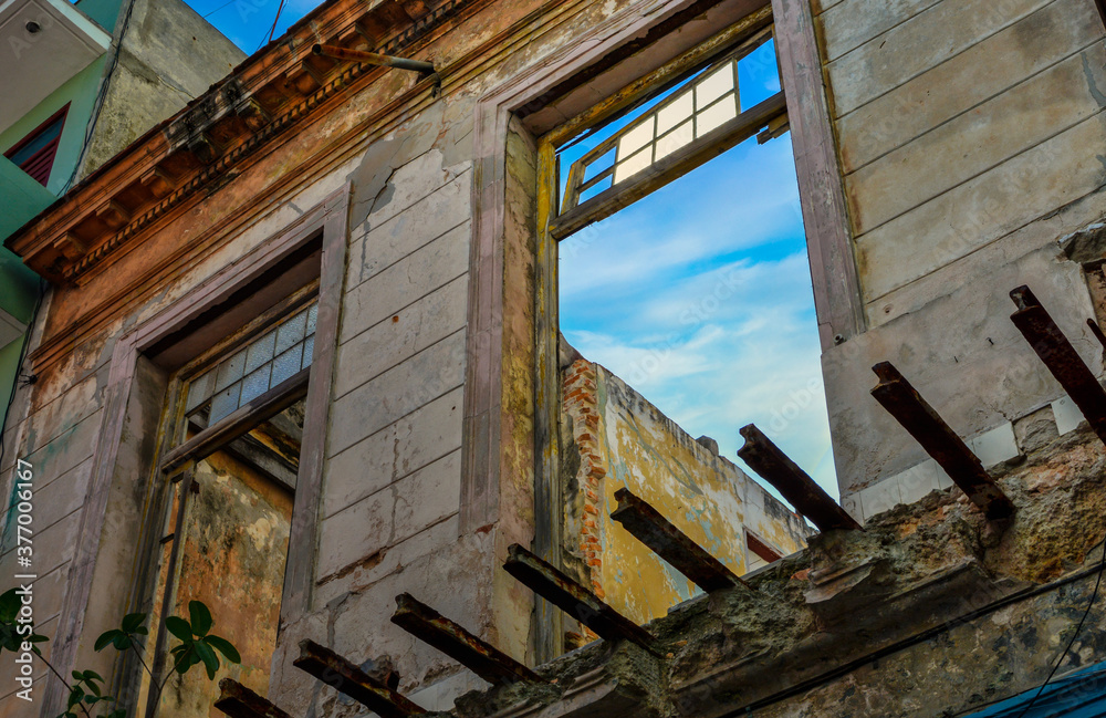 Beautiful architecture in La Havana Beautiful architecture in La Havana