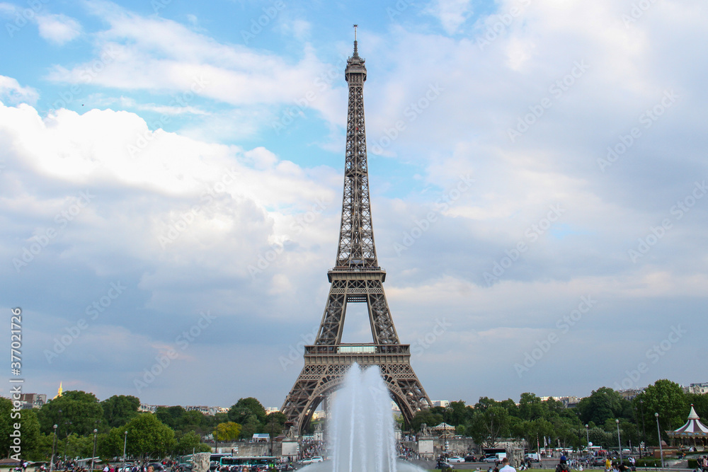 Torre Eiffel in Paris, France