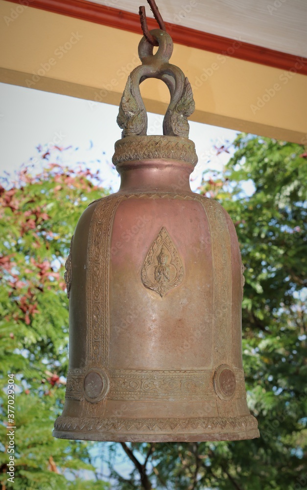 Obraz premium bell in the temple