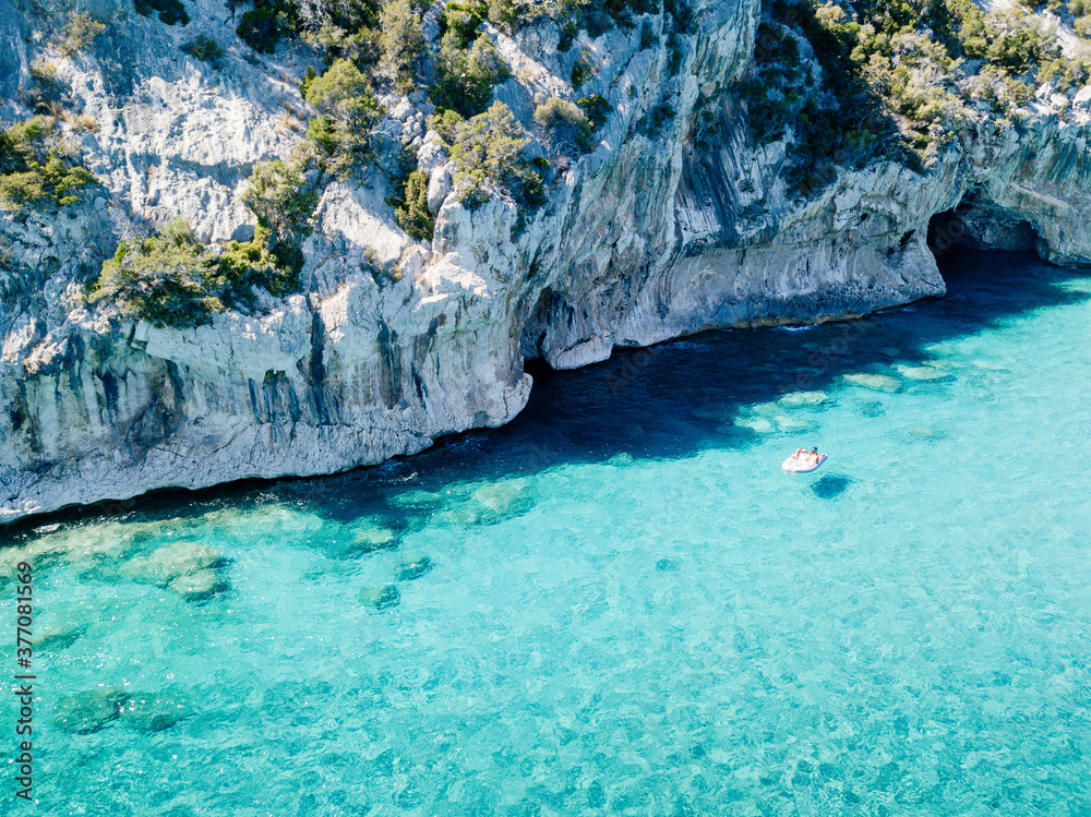 Cala Luna, coastline and caves with turquoise sea water, Orosei Gulf, Sardinia - obrazy, fototapety, plakaty 
