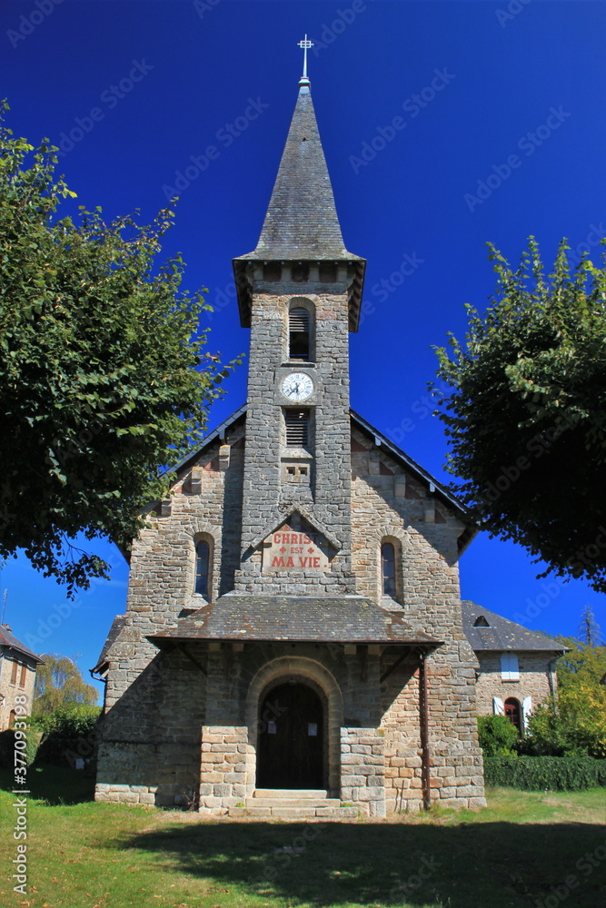 Fototapeta premium Temple protestant de Madranges (Corrèze)