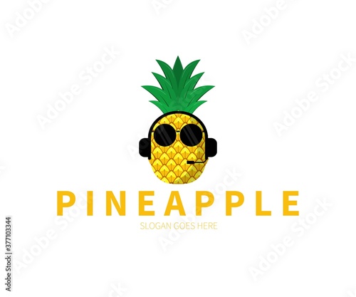 Pineapple Headset, music,  e-sport, gamer, podcast Logo Concept. Vector Design Illustration. Symbol and Icon Vector Template.