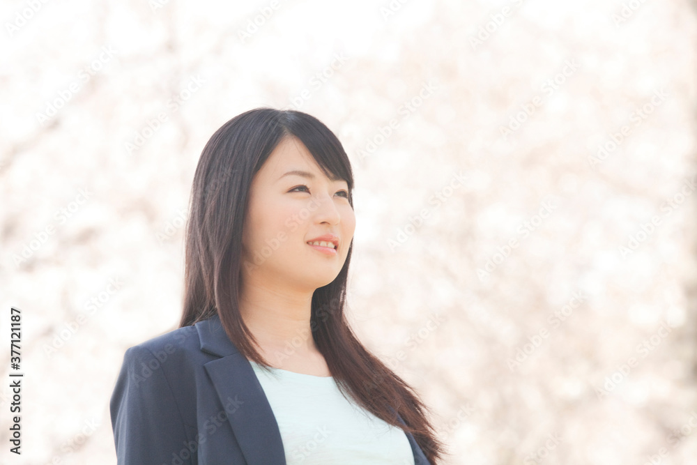 桜と新入社員 桜と新入社員