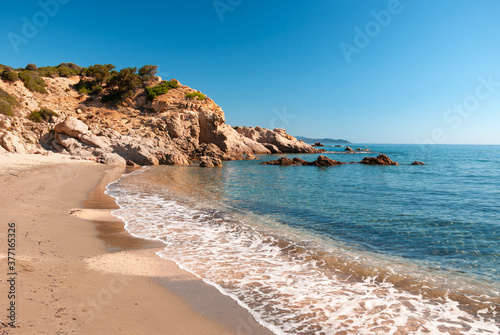 Sardegna, spiaggia di Cala Sa Figu, Muravera, Italia